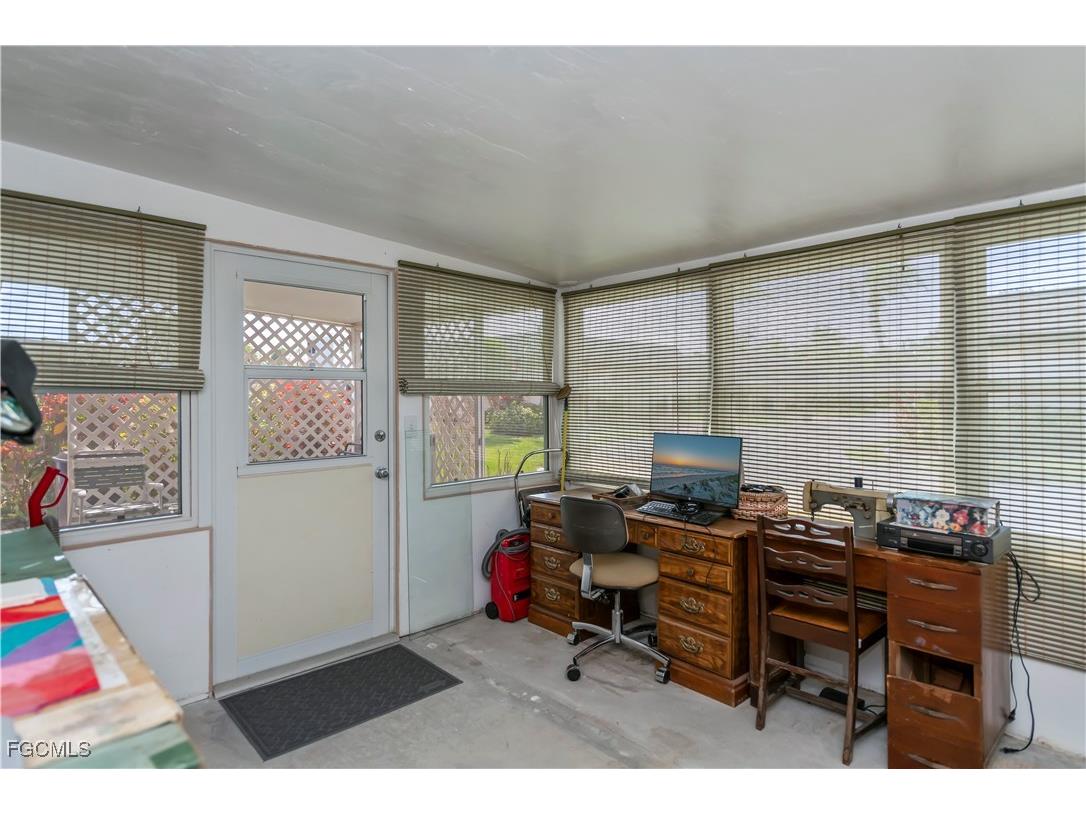 5705 Harbour Club Road Fort Myers FL 33919 2025009372 image29