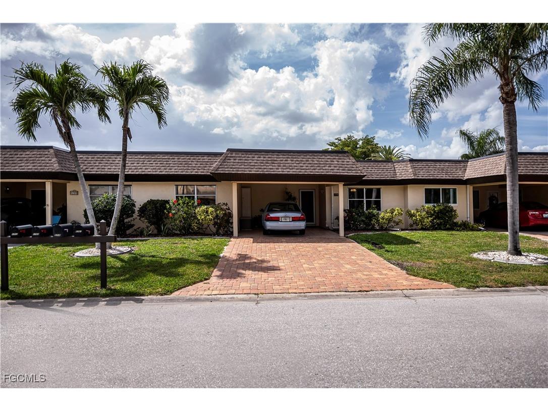 5705 Harbour Club Road Fort Myers FL 33919 2025009372 image3