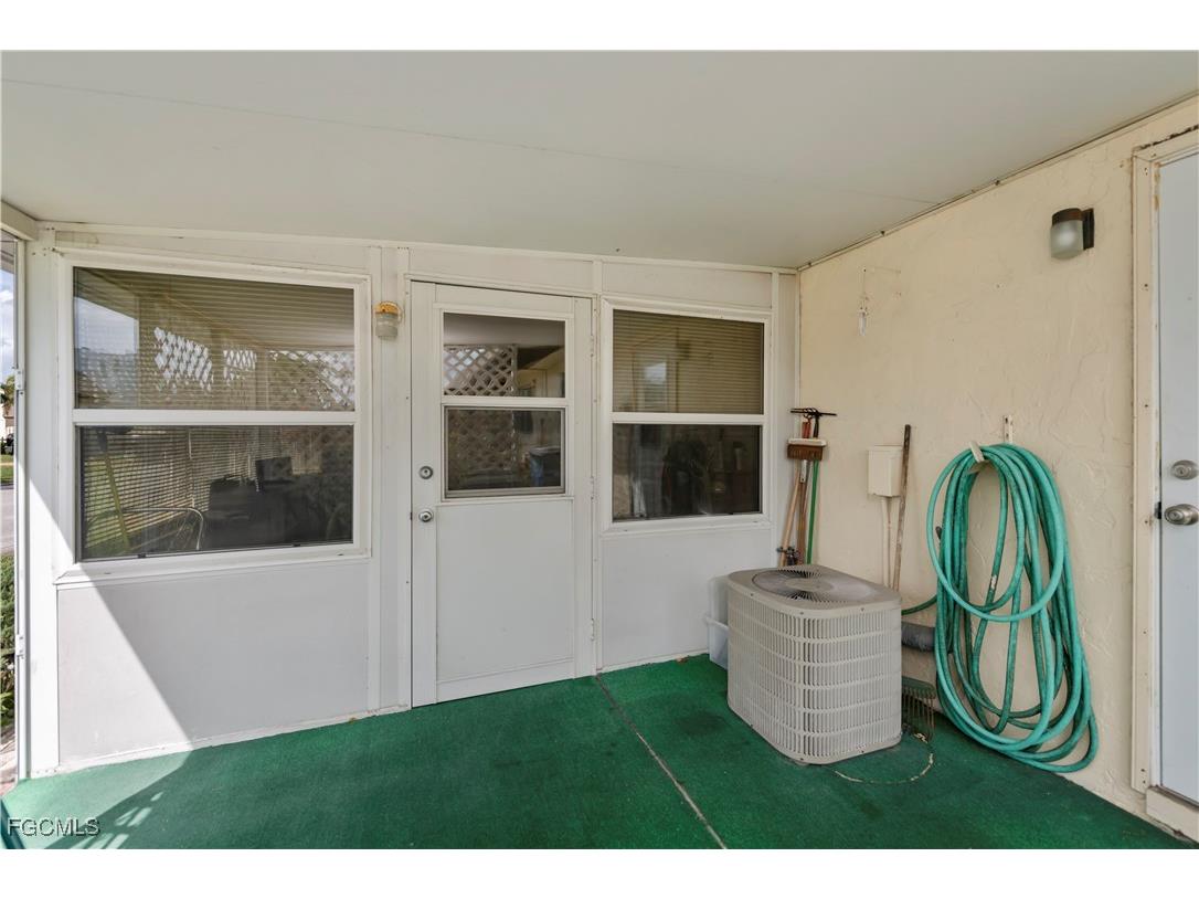 5705 Harbour Club Road Fort Myers FL 33919 2025009372 image31