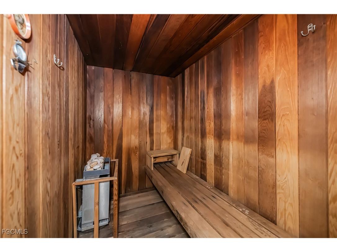 5705 Harbour Club Road Fort Myers FL 33919 2025009372 image46