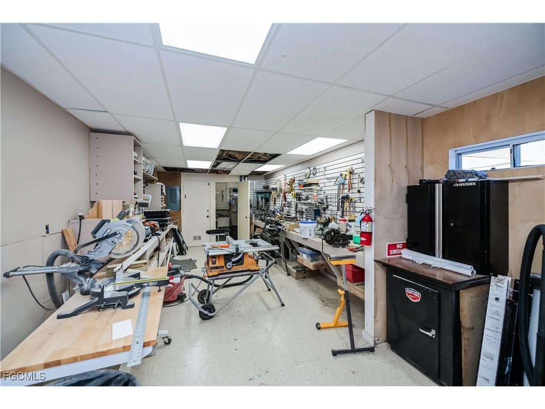 5705 Harbour Club Road Fort Myers FL 33919 2025009372 image48