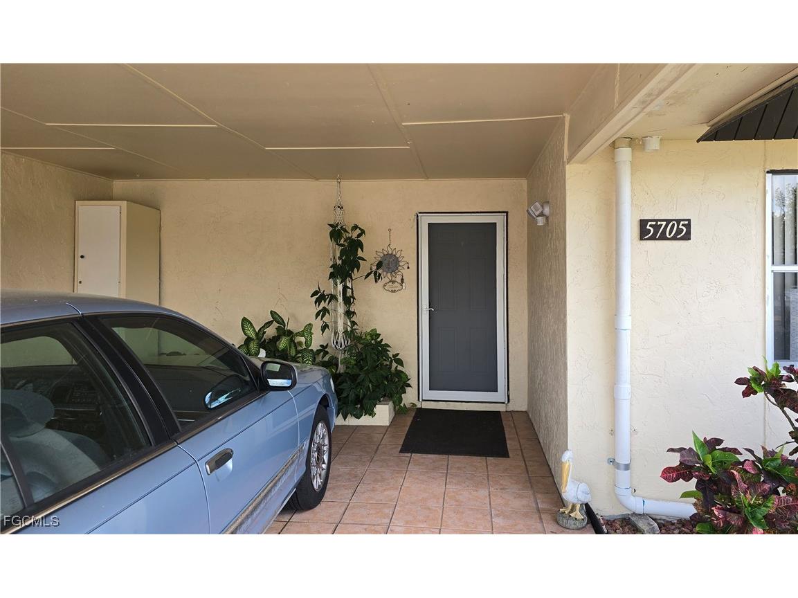 5705 Harbour Club Road Fort Myers FL 33919 2025009372 image5