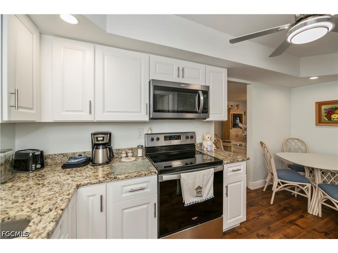 5705 Harbour Club Road Fort Myers FL 33919 2026015002 image16