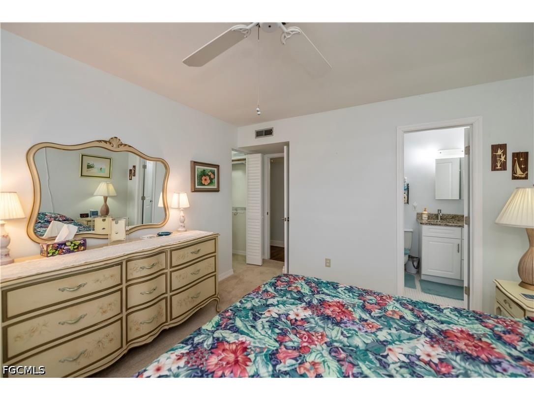 5705 Harbour Club Road Fort Myers FL 33919 2026015002 image21