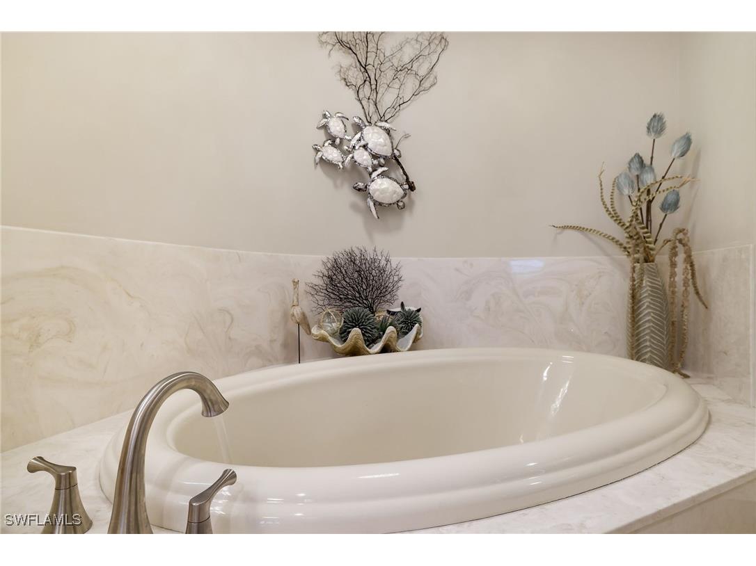 5706 Cape Harbour Drive #110 Cape Coral FL 33914 225061243 image25