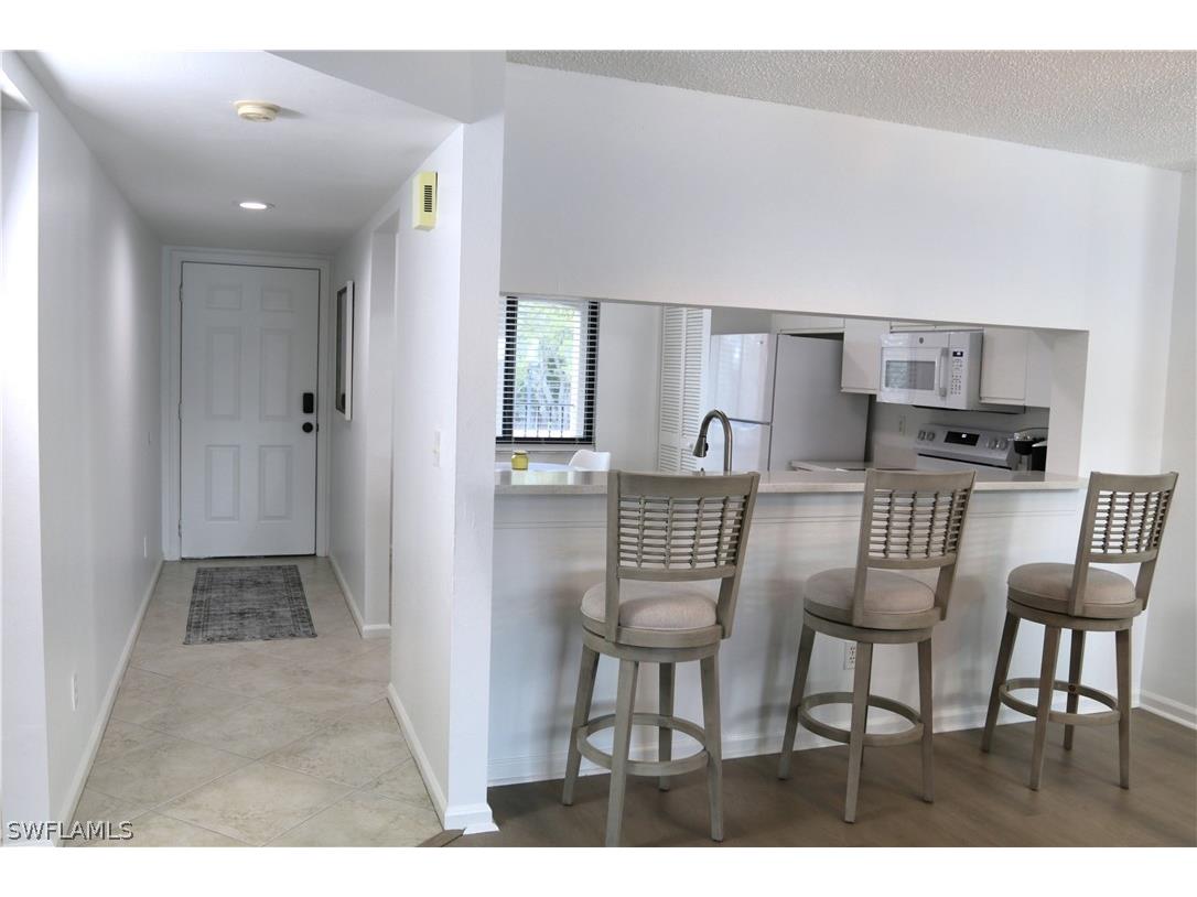 5708 Deauville Circle #J203 Naples FL 34112 226011013 image4