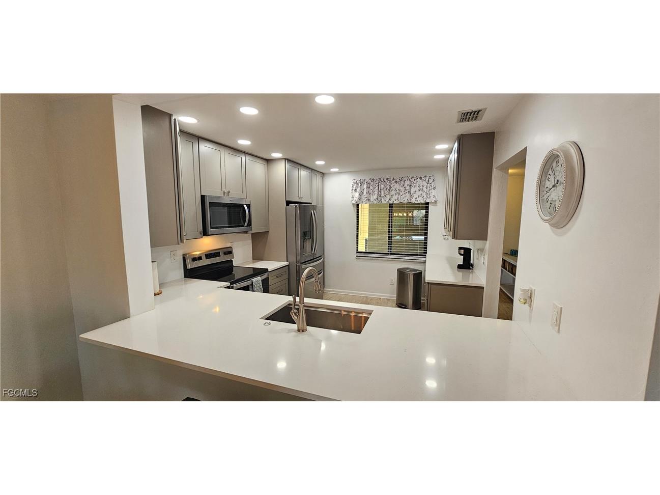 5708 Deauville Circle #J301 Naples FL 34112 2025019277 image37