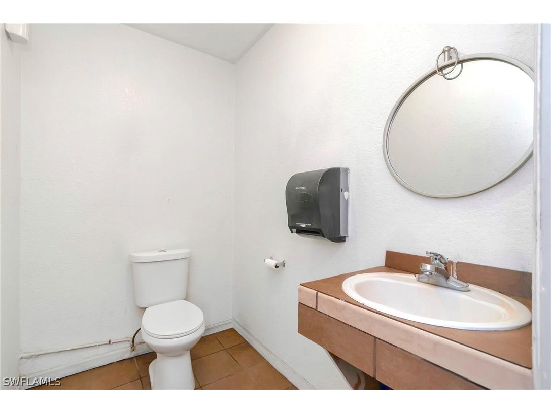 5708 N 40th Street Tampa FL 33610 226004924 image31