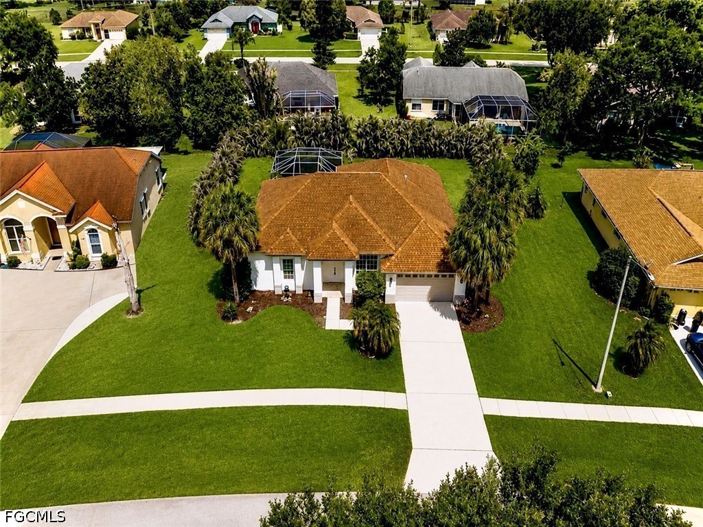571 Chamonix Avenue S Lehigh Acres FL 33974 2026023503 image2
