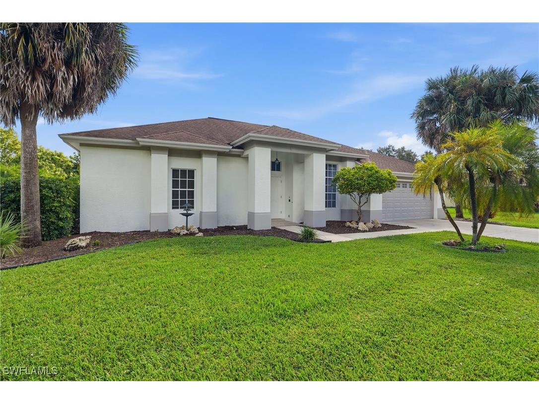 571 Chamonix Avenue S Lehigh Acres FL 33974 225075911 image1