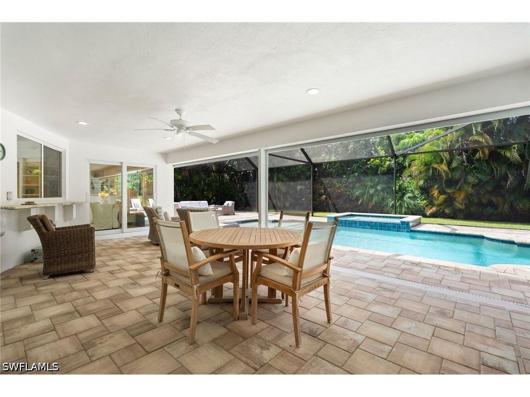 571 Neapolitan Lane Naples FL 34103 226021040 image14