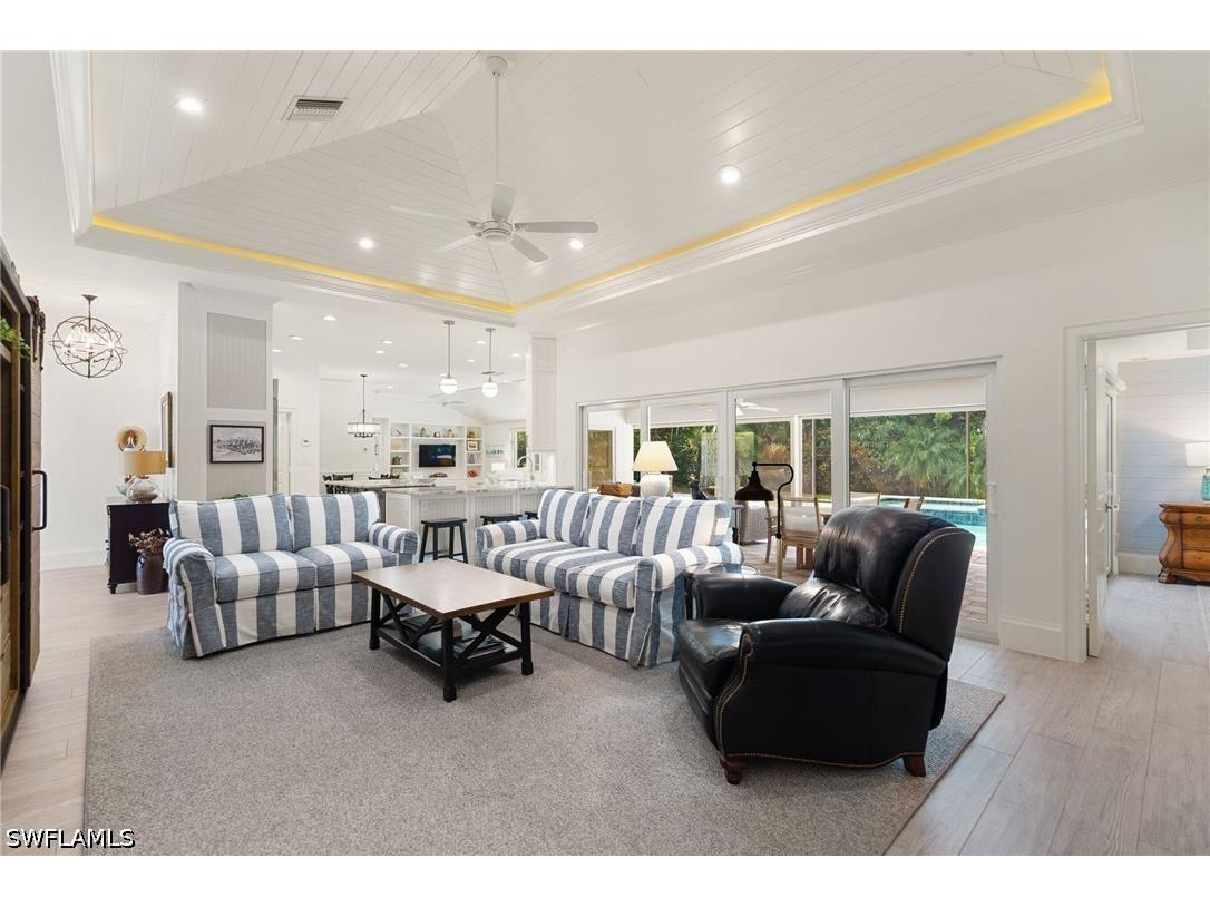 571 Neapolitan Lane Naples FL 34103 226021040 image5