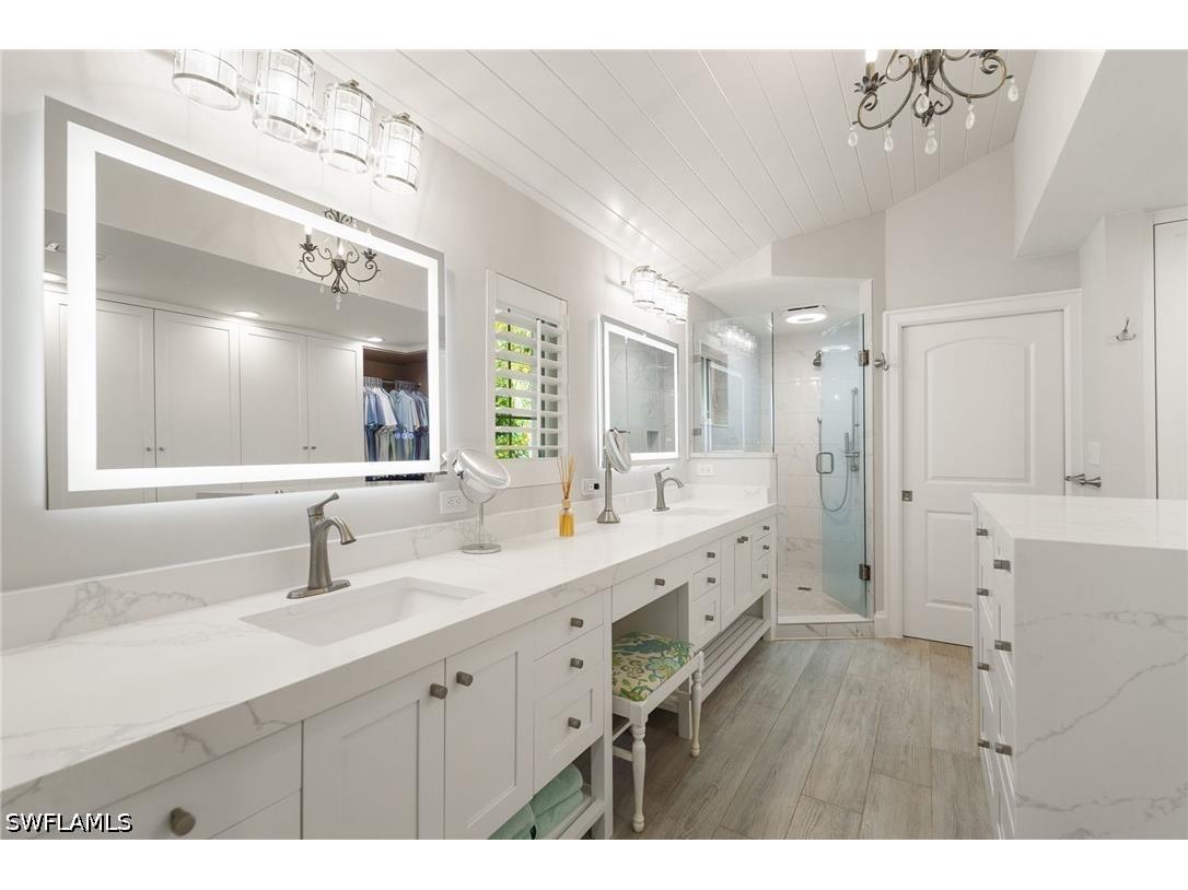 571 Neapolitan Lane Naples FL 34103 226021040 image8