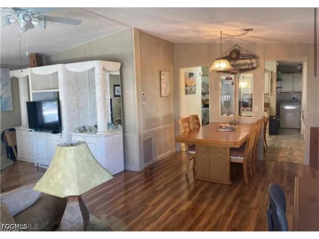 571 Sunrise Lane North Fort Myers FL 33903 2026018452 image4