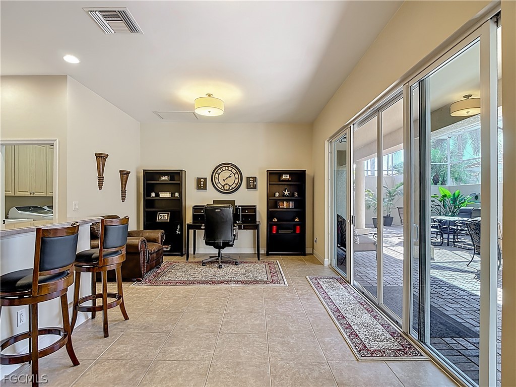 5710 Kensington Loop Fort Myers FL 33912 2026006661 image17