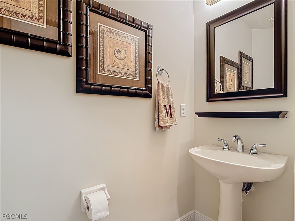 5710 Kensington Loop Fort Myers FL 33912 2026006661 image19