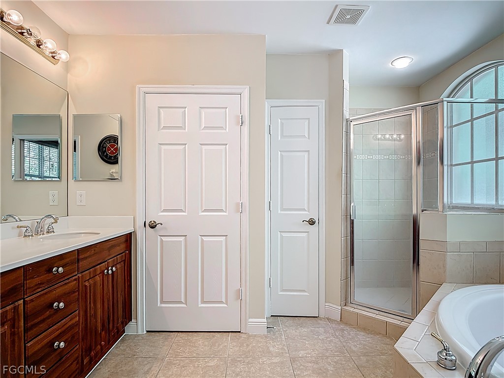 5710 Kensington Loop Fort Myers FL 33912 2026006661 image23