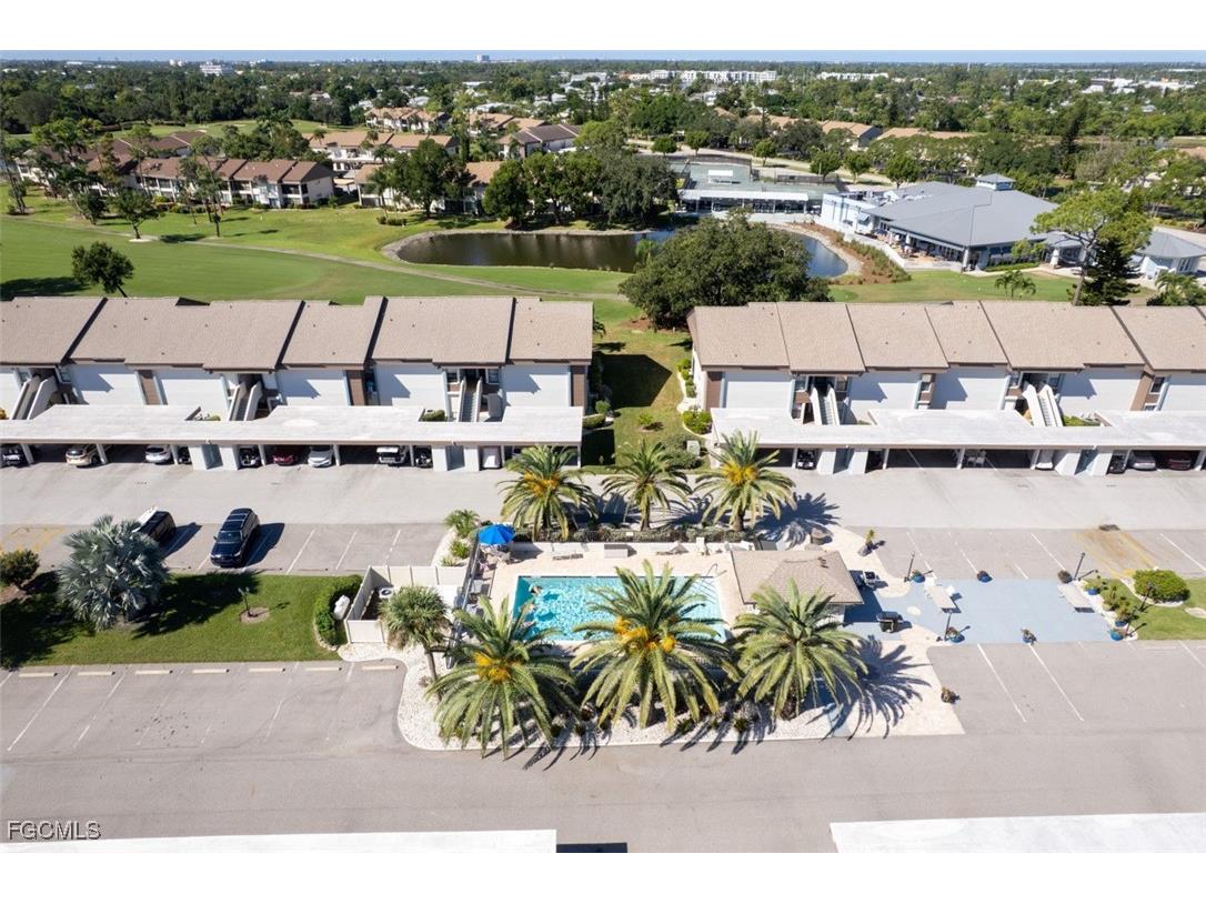 5710 Trailwinds Drive #525 Fort Myers FL 33907 2025010174 image2