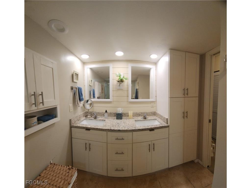 5710 Trailwinds Drive #525 Fort Myers FL 33907 2025010174 image22