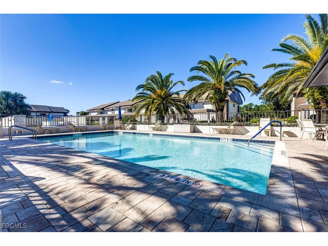 5710 Trailwinds Drive #525 Fort Myers FL 33907 2025010174 image28