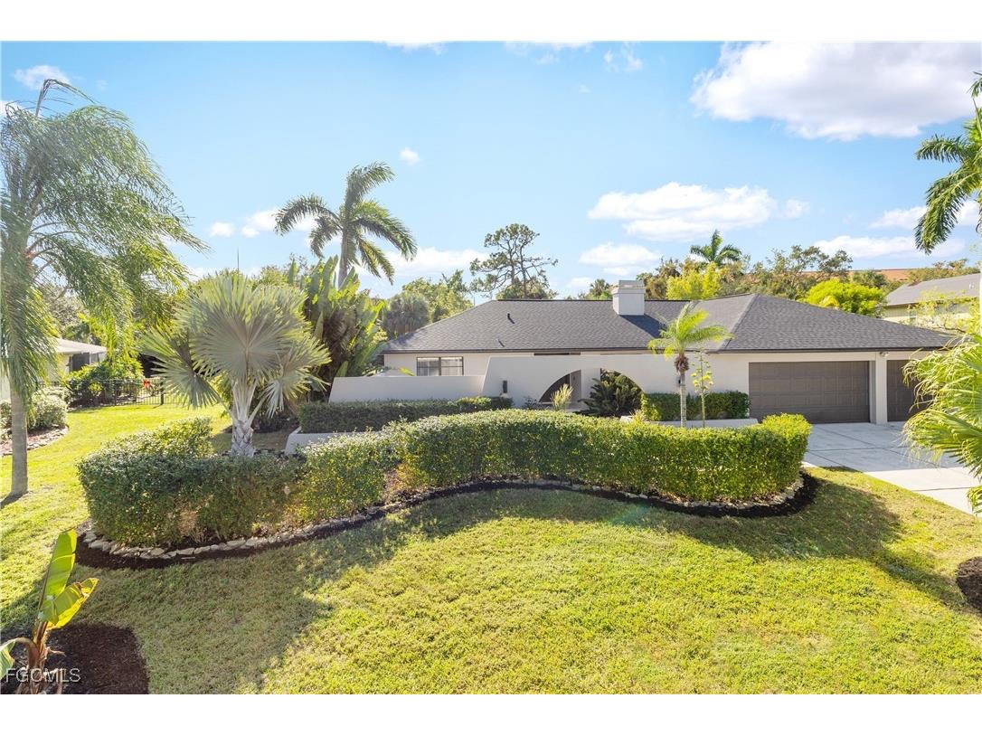 5711 Grillet Place Fort Myers FL 33919 2025024638 image1