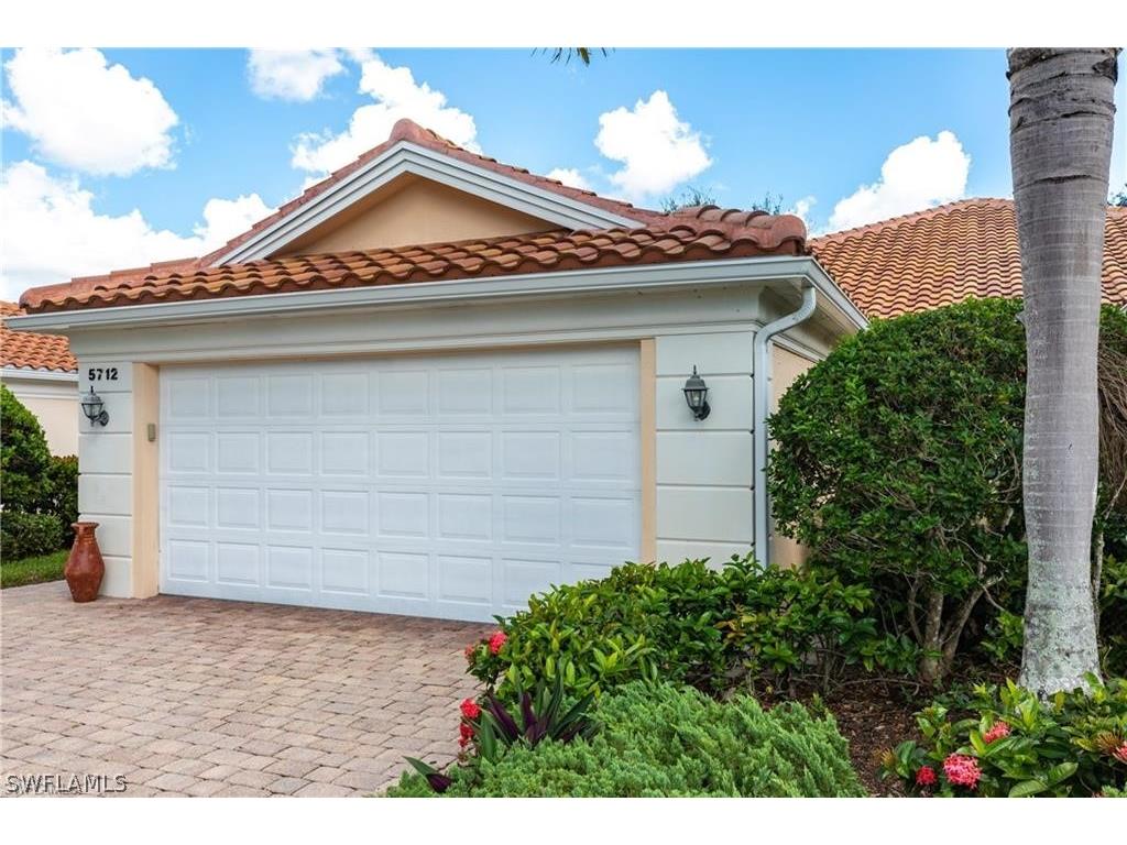 5712 Drummond Way Naples FL 34119 224036564 image1