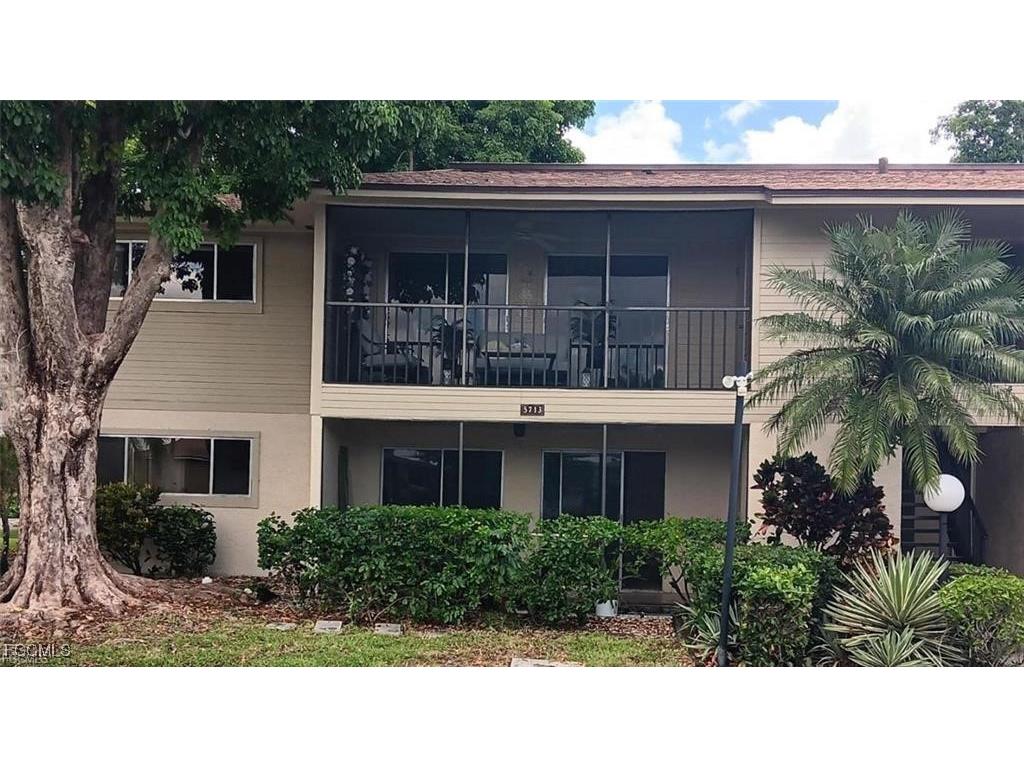 5713 Foxlake Drive #1 North Fort Myers FL 33917 2025021408 image1