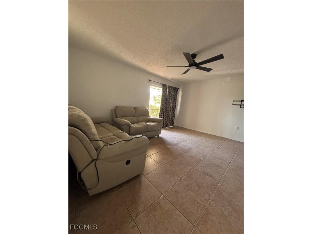 5713 Foxlake Drive #1 North Fort Myers FL 33917 2025021408 image3
