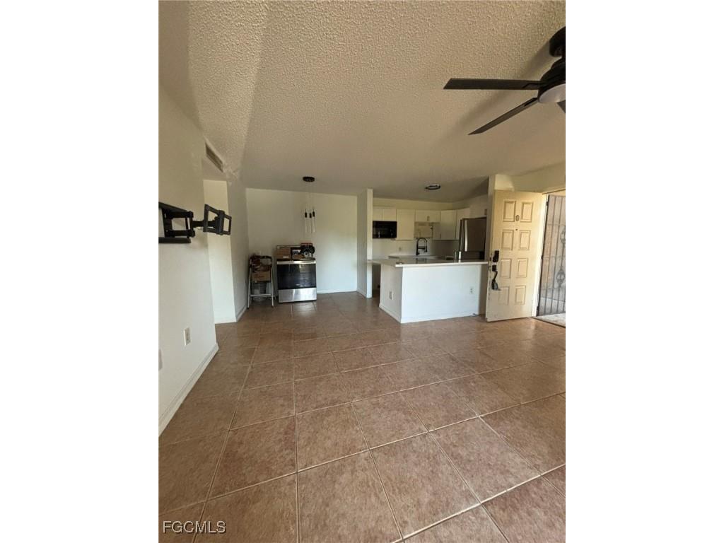 5713 Foxlake Drive #1 North Fort Myers FL 33917 2025021408 image4