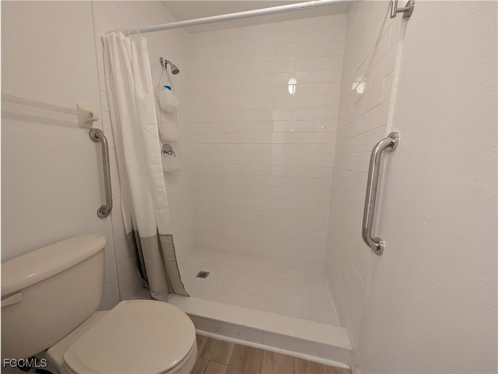 5716 Foxlake Drive #1 North Fort Myers FL 33917 2025016374 image14