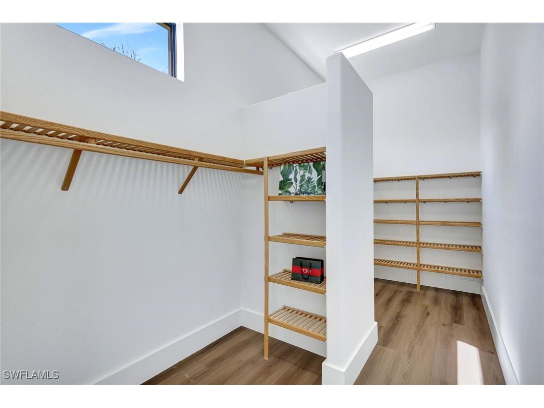 5717 Hammock Isles Drive Naples FL 34119 225071990 image12