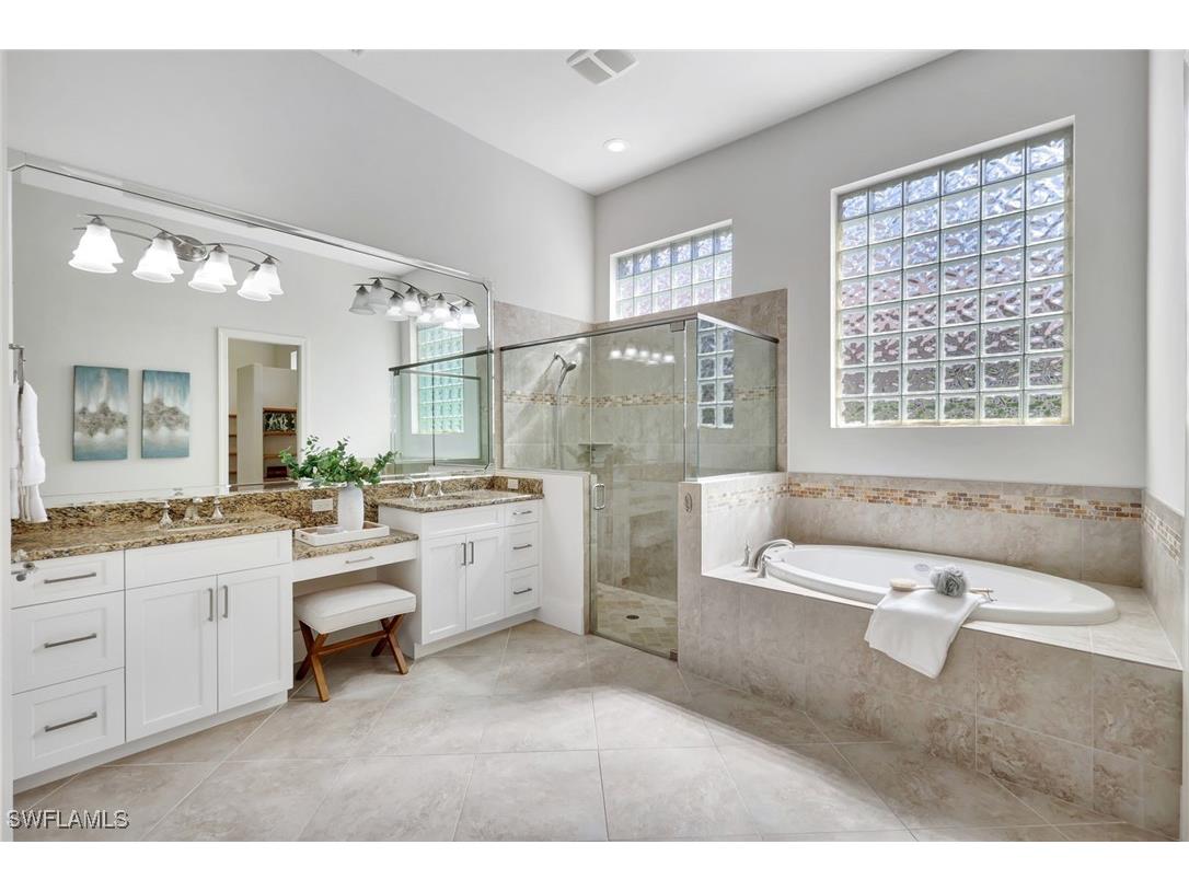 5717 Hammock Isles Drive Naples FL 34119 225071990 image13