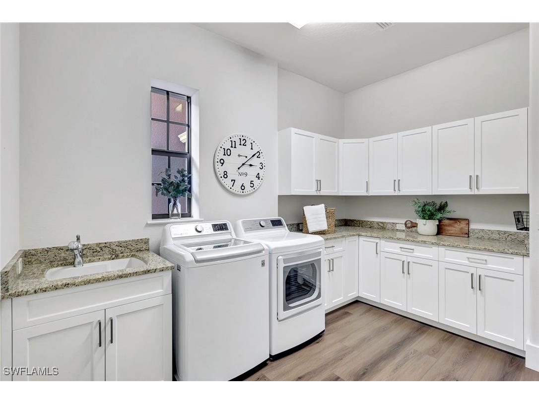 5717 Hammock Isles Drive Naples FL 34119 225071990 image20