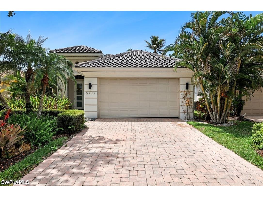 5717 Lago Villaggio Way Naples FL 34104 226014191 image1