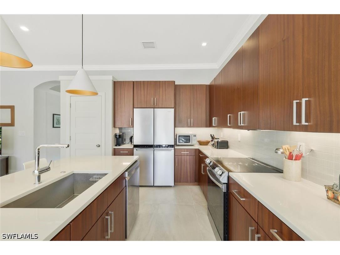 5717 Lago Villaggio Way Naples FL 34104 226014191 image16