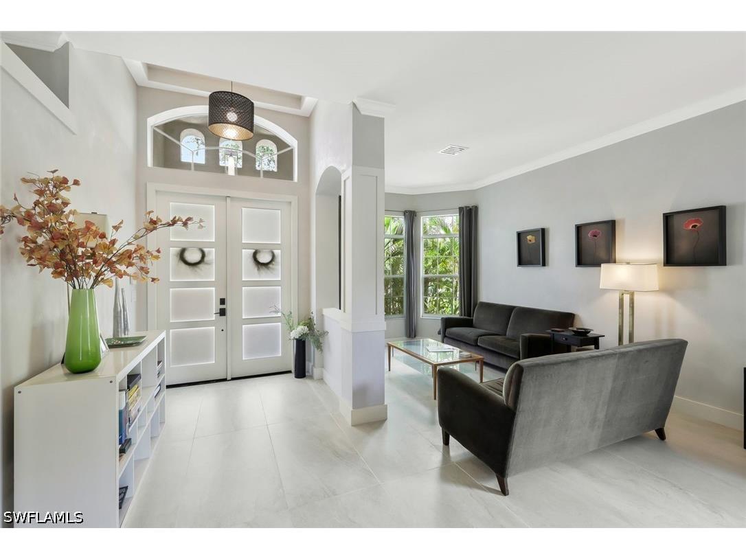 5717 Lago Villaggio Way Naples FL 34104 226014191 image4