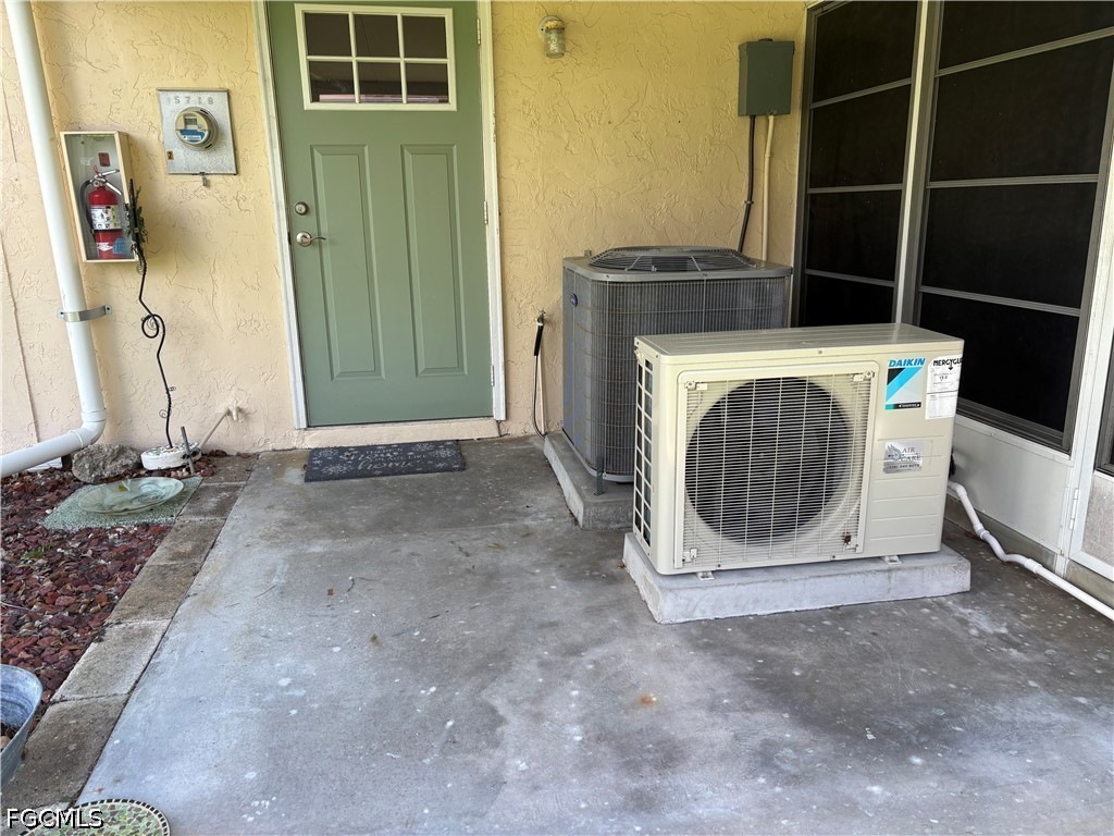 5719 Bass Circle S Fort Myers FL 33919 2026025841 image6