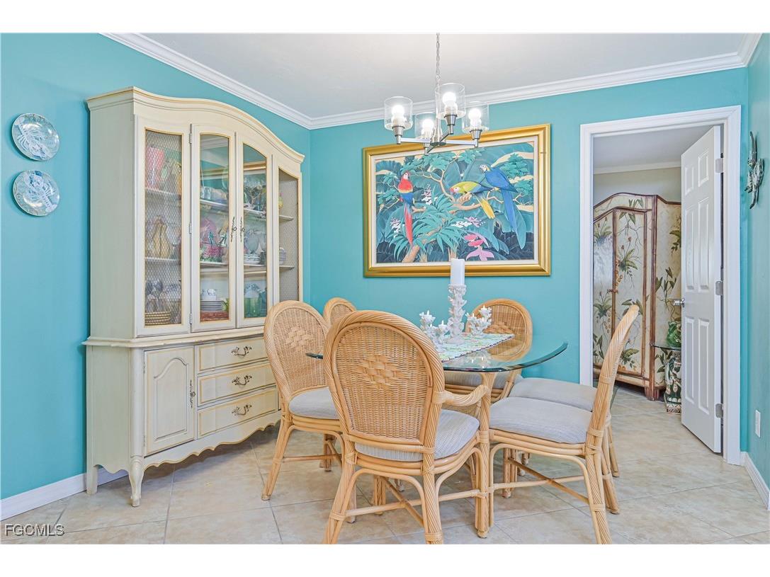 572 105th Avenue N Naples FL 34108 2025017985 image14