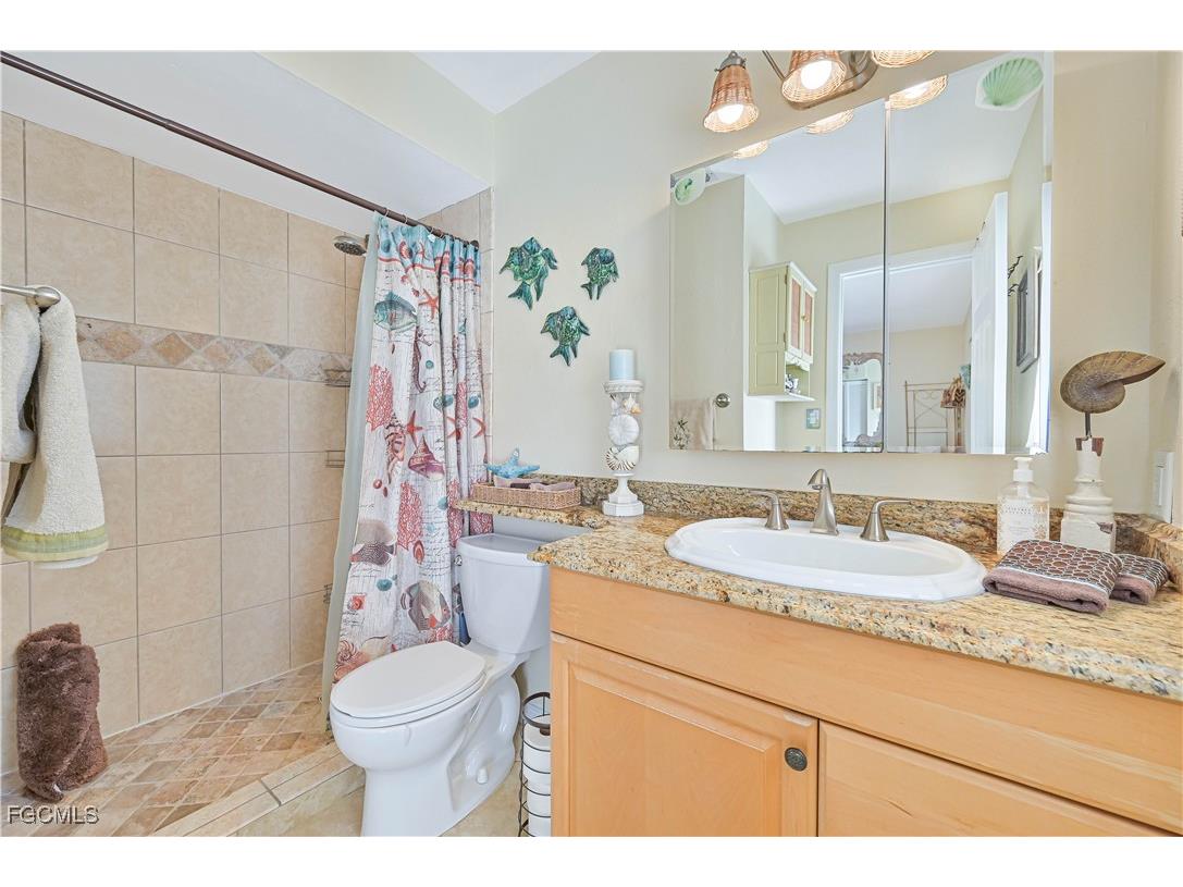 572 105th Avenue N Naples FL 34108 2025017985 image21