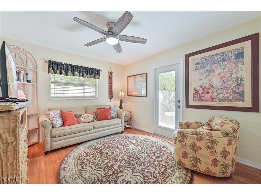 572 105th Avenue N Naples FL 34108 2025017985 image22