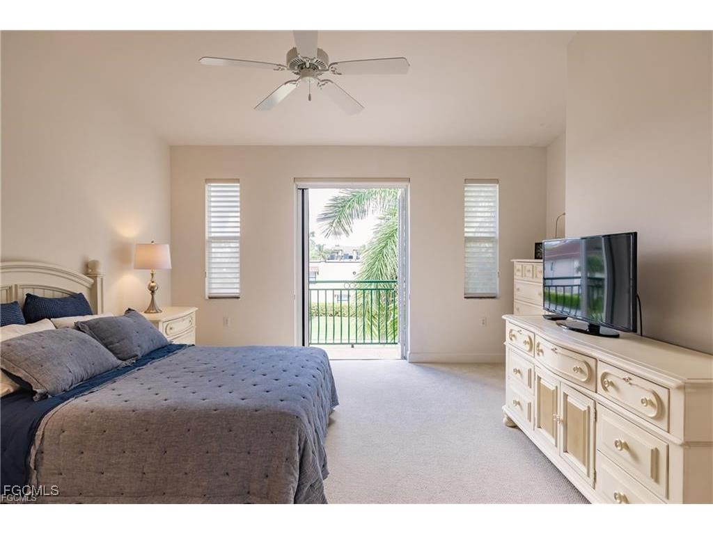 572 11th Avenue S #2 Naples FL 34102 2025016394 image17