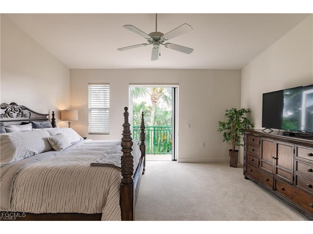 572 11th Avenue S #2 Naples FL 34102 2025016394 image22