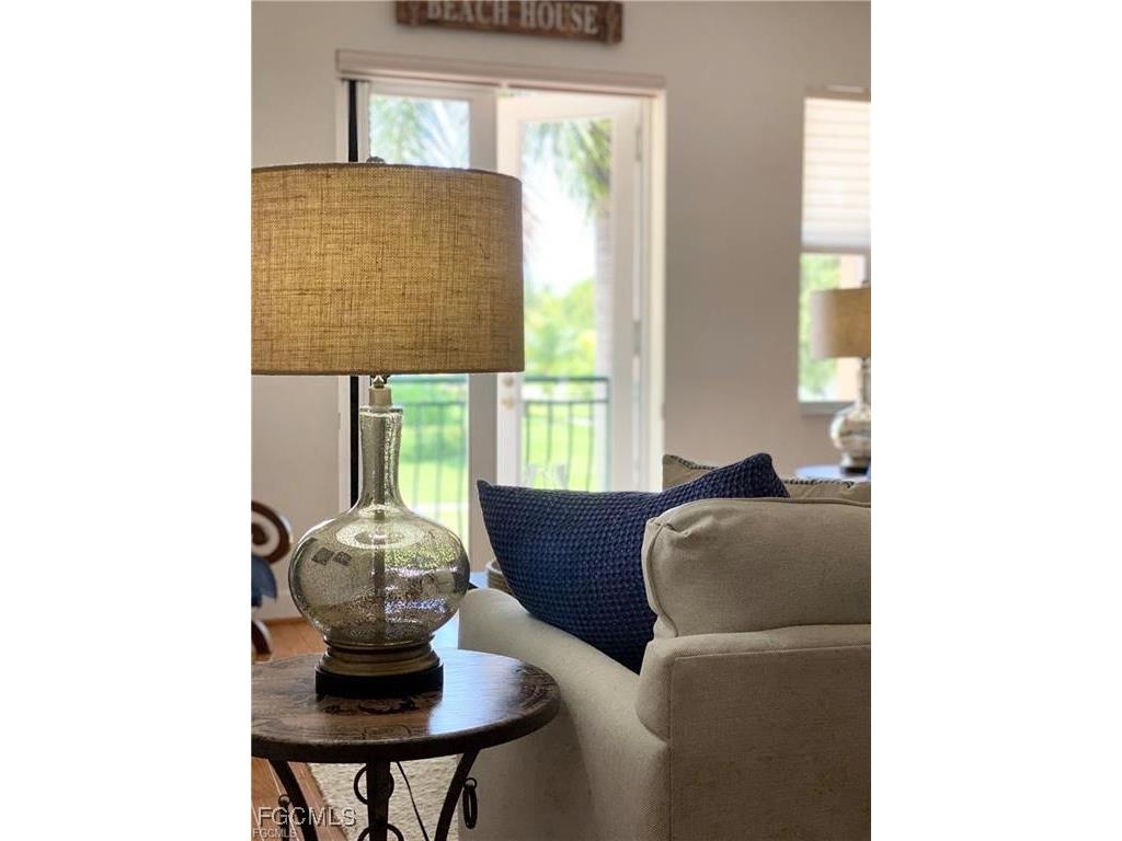 572 11th Avenue S #2 Naples FL 34102 2025016394 image4