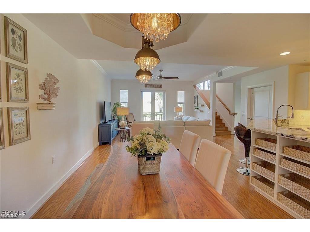 572 11th Avenue S #2 Naples FL 34102 2025016394 image6