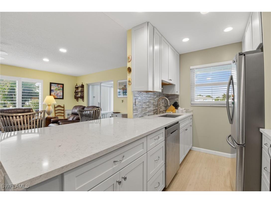 572 High Point Drive #D Delray Beach FL 33445 225080350 image4