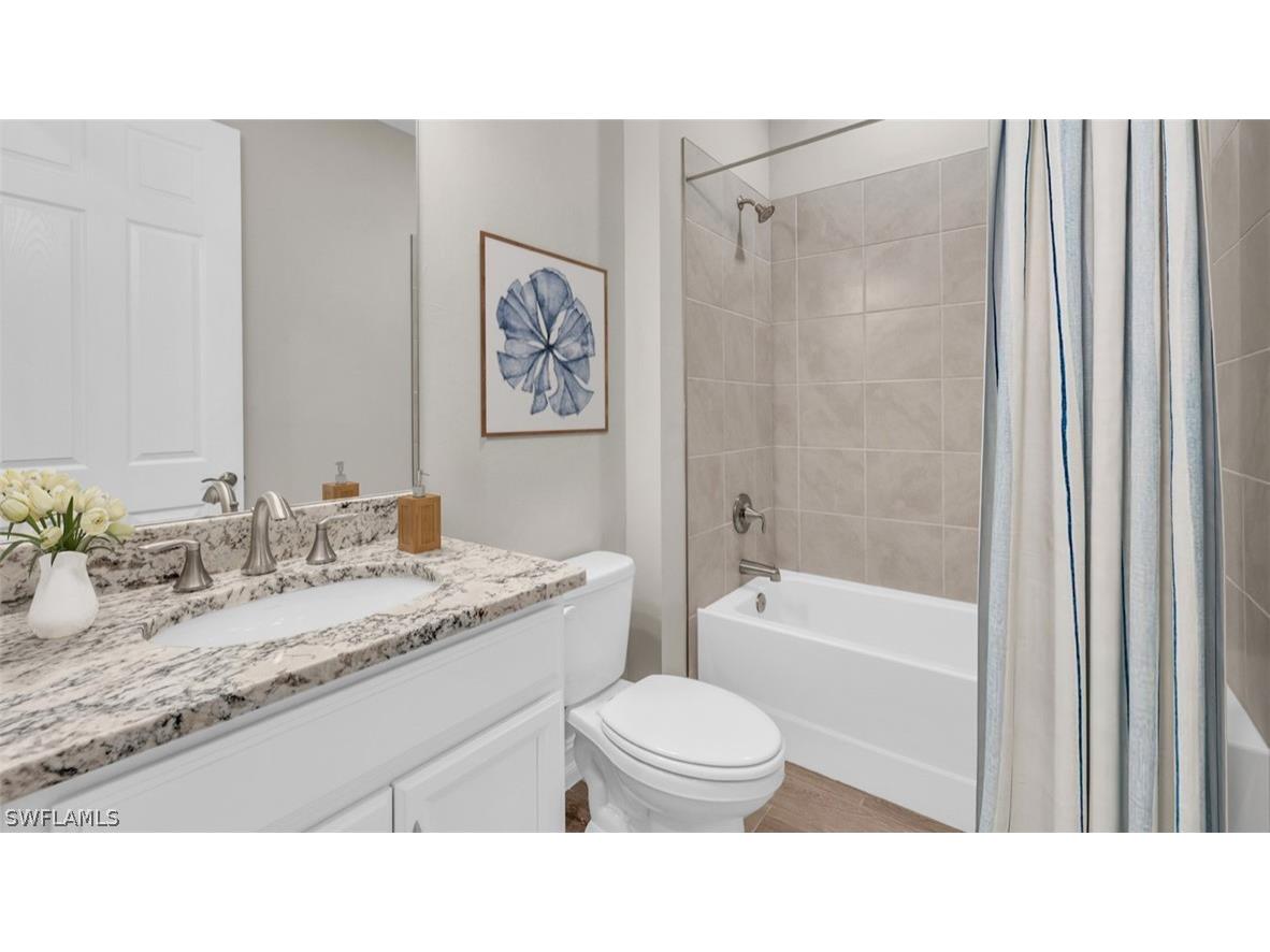 572 Spring Hill Lake Loop Cape Coral FL 33993 226007849 image12