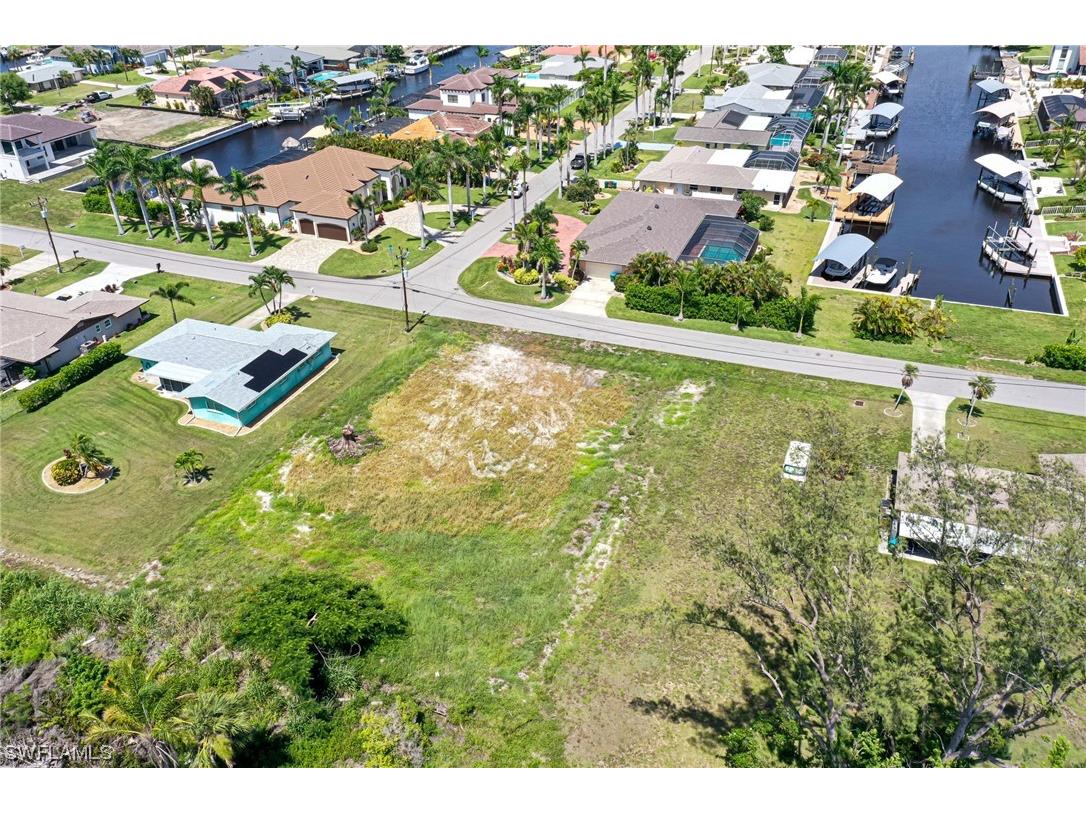 5722 SW 1st Court Cape Coral FL 33914 223093331 image1