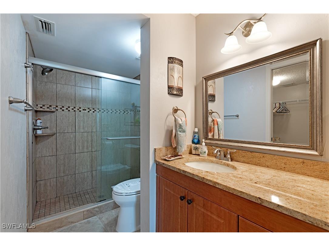 5724 Deauville Circle #H206 Naples FL 34112 224073378 image8