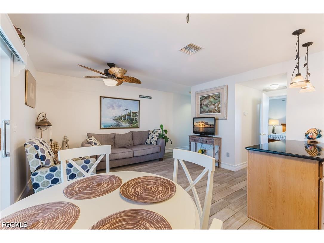 5725 Genesee Parkway #10 Bokeelia FL 33922 2026025178 image16