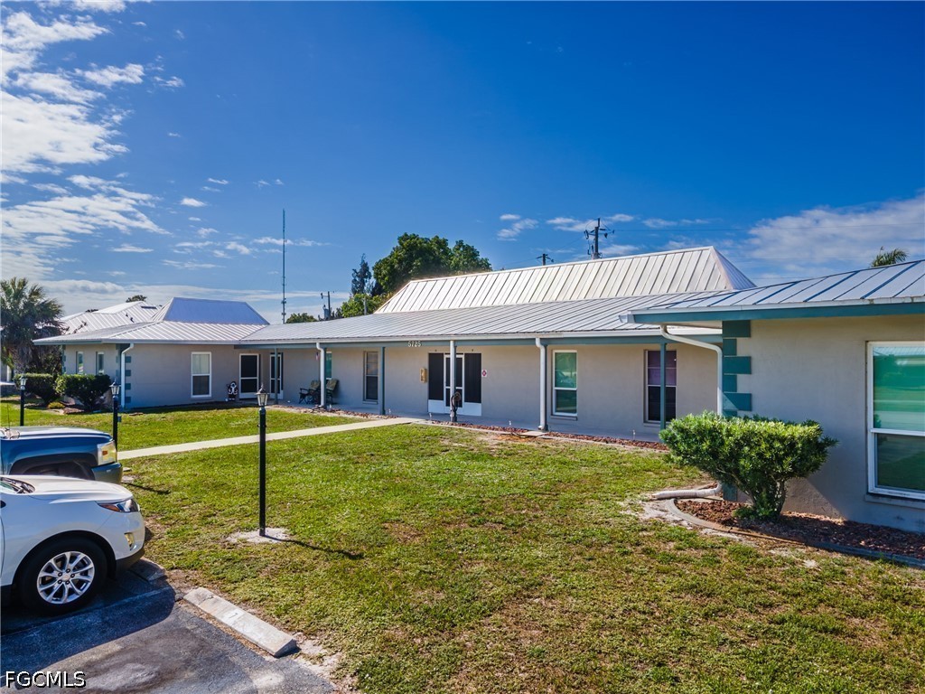 5725 Genesee Parkway #10 Bokeelia FL 33922 2026025178 image3